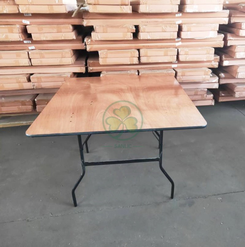 Square Folding Table 005